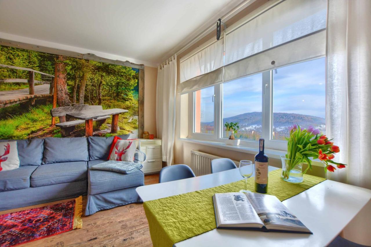 Apartament Zielona Mila Lägenhet Ustrzyki Dolne Exteriör bild