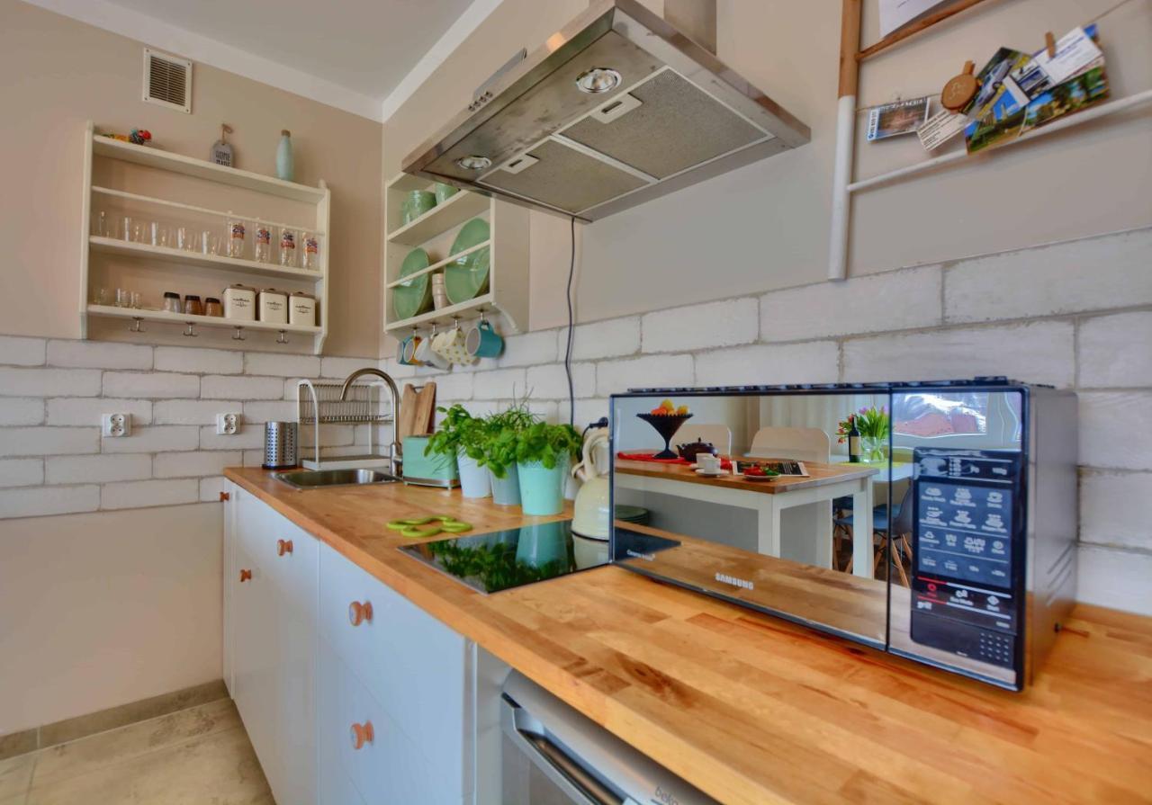 Apartament Zielona Mila Lägenhet Ustrzyki Dolne Exteriör bild